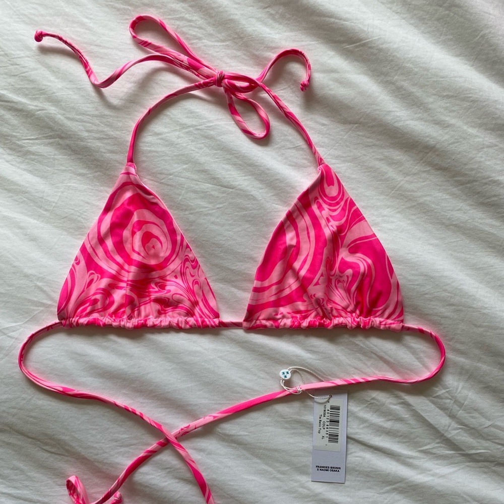 NWT Frankies Bikinis Tia Triangle Satin Top - Candyland size XL